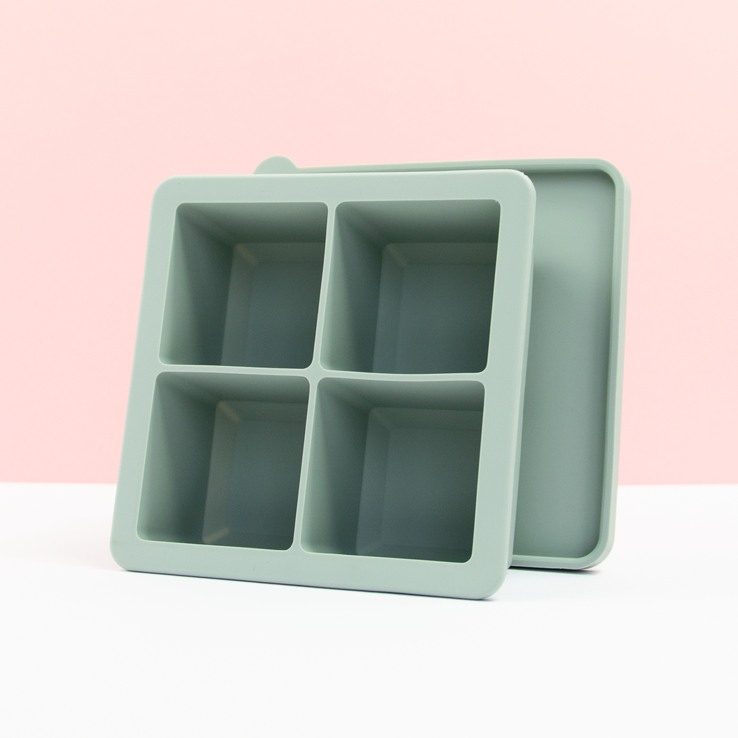 Itsy Silicone Snack + Store Tray (Cool Grey)